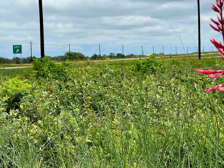 More Photos Of 1352 Lee Rd, Aransas Pass Land For Sale