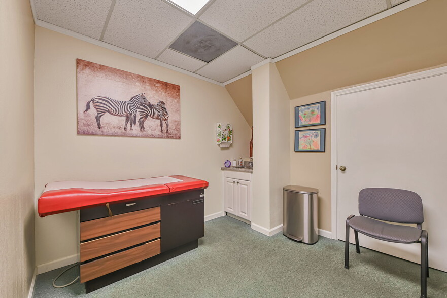More Photos Of 2039 Forest Ave, San Jose Medical For Sale