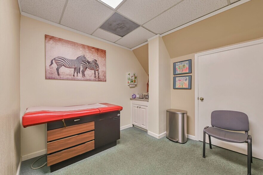 More Photos Of 2039 Forest Ave, San Jose Medical For Lease
