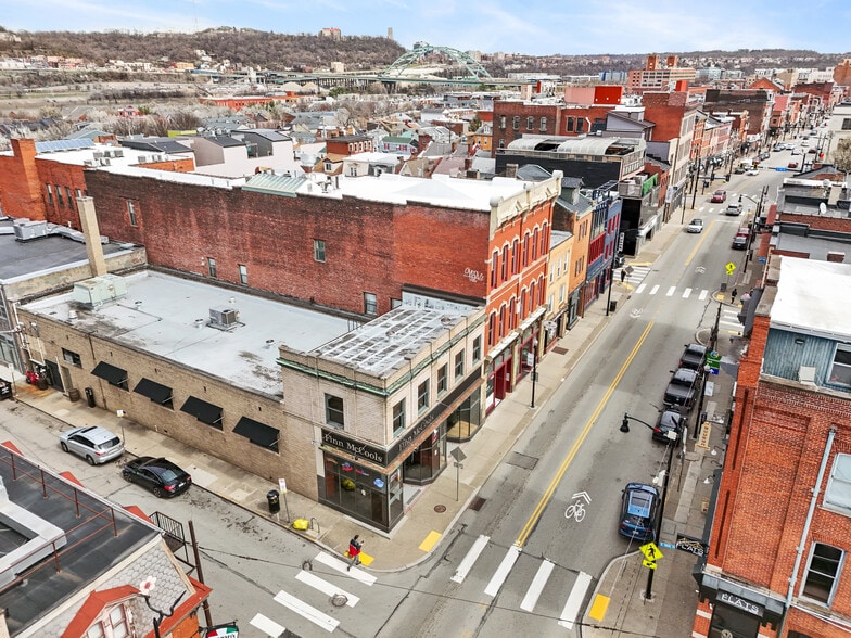 More Photos Of 1501-1503 E Carson St, Pittsburgh Restaurant For Sale