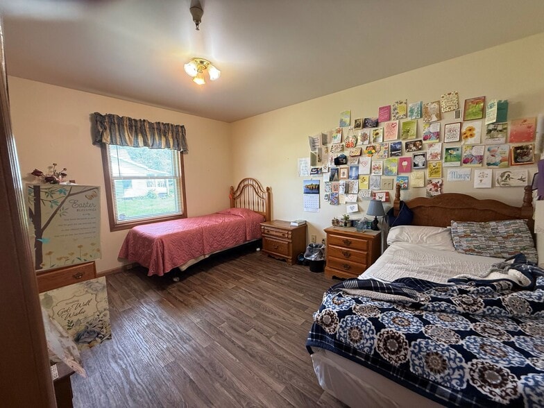 More Photos Of 13+/-Beds Established Memory Care Northern IL, Princeton Assisted Living For Sale