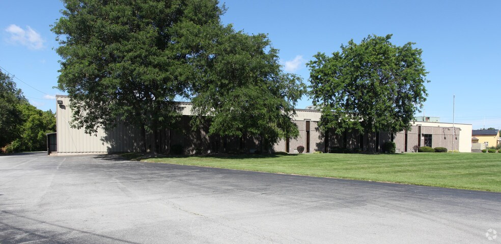 More Photos Of 595 Trabold Rd, Rochester Manufacturing For Lease