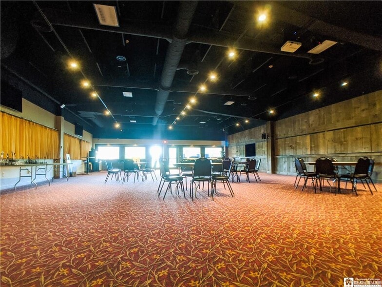More Photos Of 800 E State St, Olean Sports And Entertainment For Sale