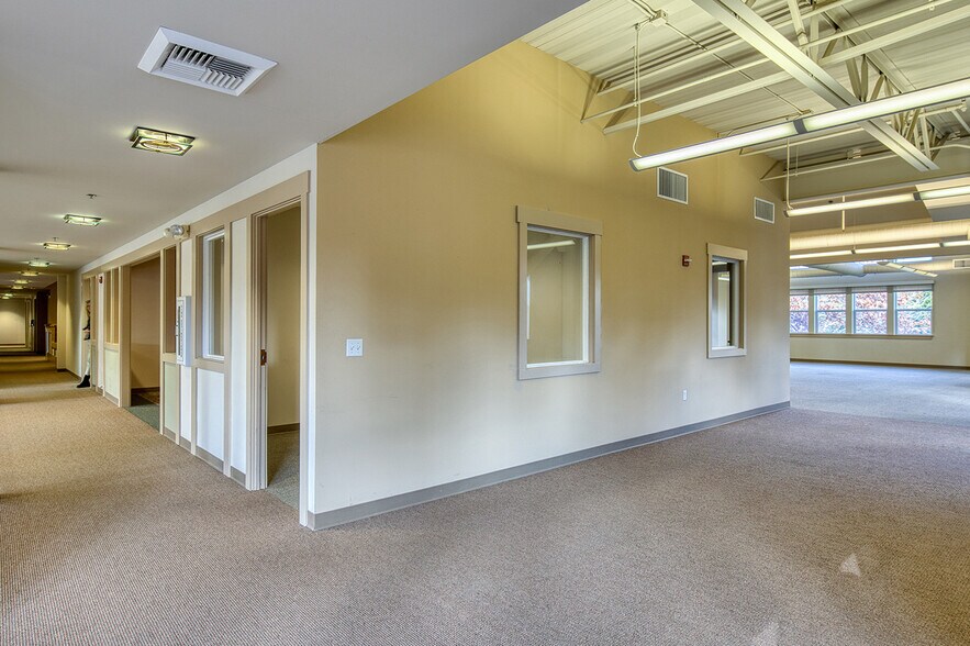 More Photos Of , Sebastopol Office For Sale