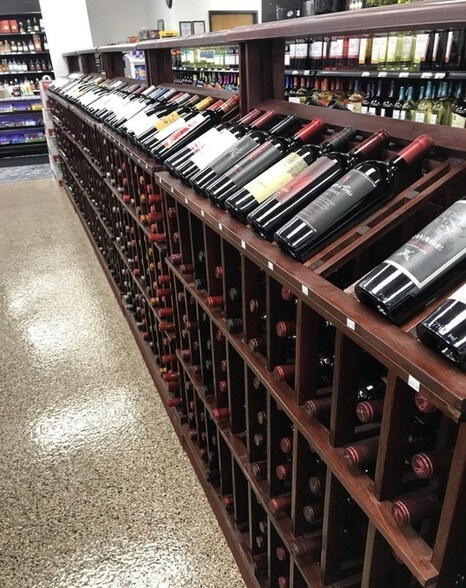 More Photos Of 2306-2332 Hassell Rd, Hoffman Estates Storefront For Sale