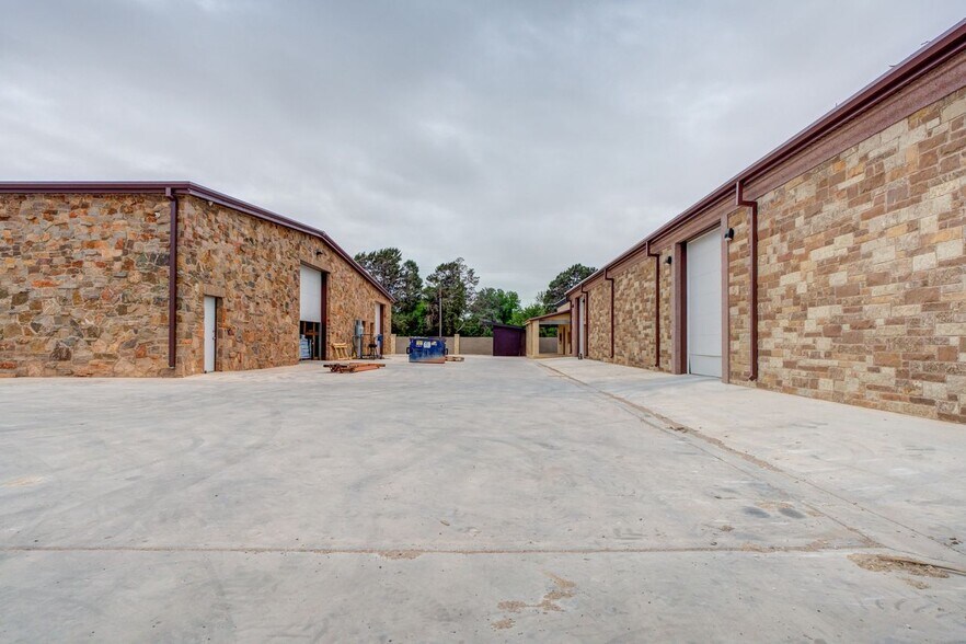 More Photos Of 4805 N Interstate 27, Lubbock Industrial For Sale