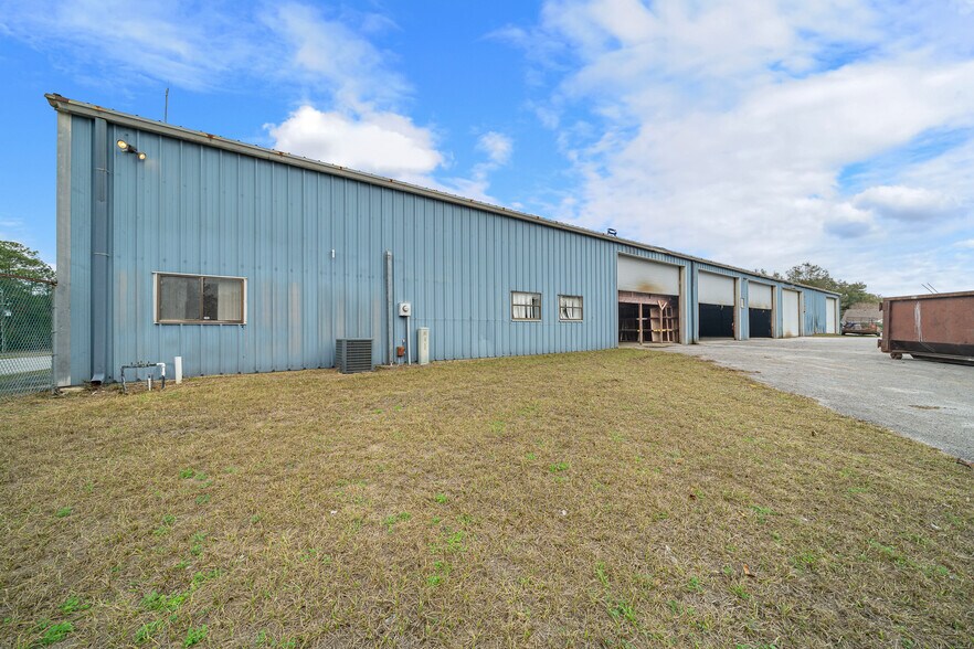 More Photos Of 11641 SW 90th Ter, Ocala Warehouse For Lease