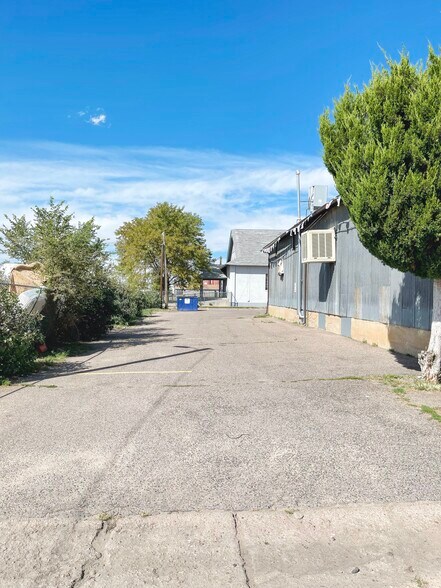 More Photos Of 815 7th St, Fort Lupton Restaurant For Sale