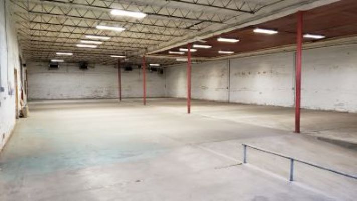 More Photos Of 530 E 8th St, Junction City Warehouse For Sale