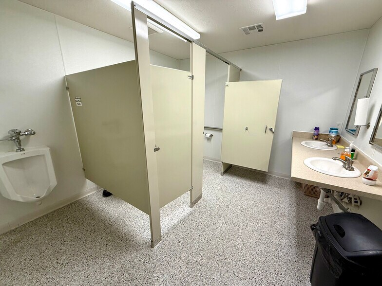 More Photos Of 7502 State Highway 14 E, Sparta Restaurant For Sale