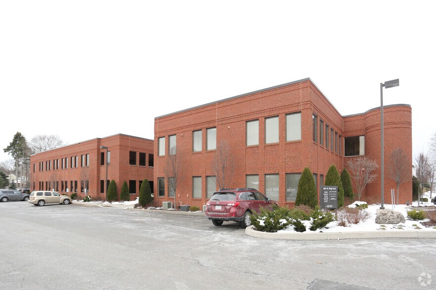 More Photos Of 2081 W Ridge Rd, Rochester Medical For Lease
