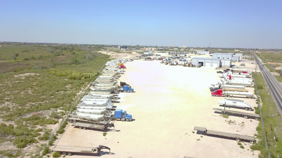 More Photos Of 2250 Dixie Blvd, Odessa Industrial For Sale