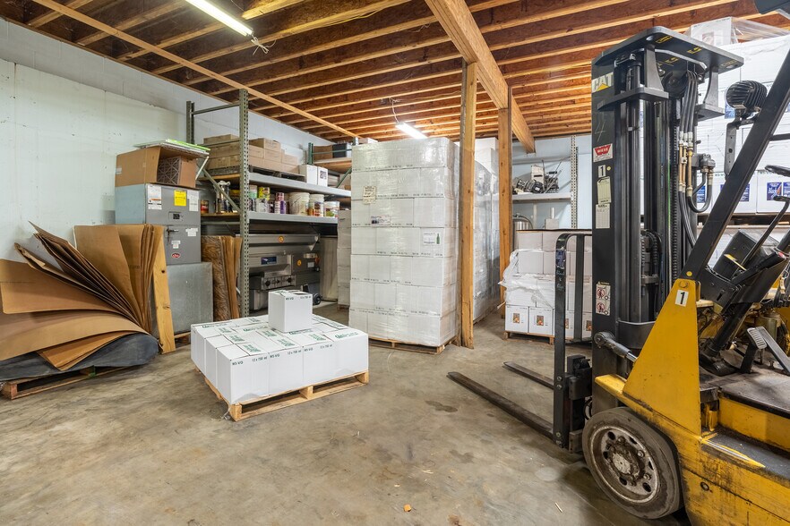 More Photos Of 14931 State Highway 37, Whittington Winery Vineyard For Sale