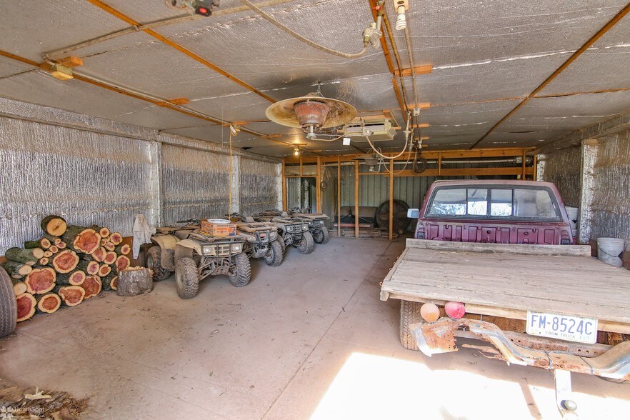 More Photos Of 2071 Baus Rd, East Greenville Sports And Entertainment For Sale