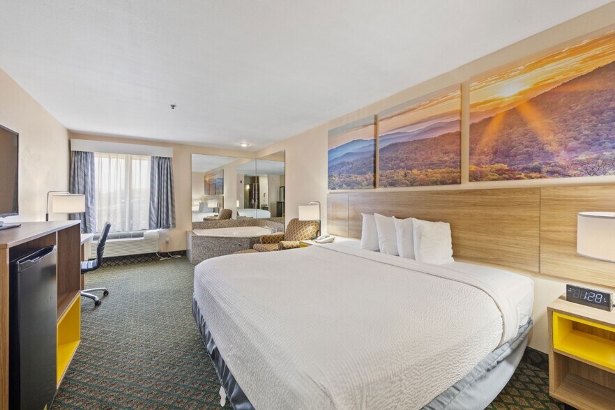 More Photos Of 1251 E Laurel Ave, Eunice Hotel For Sale