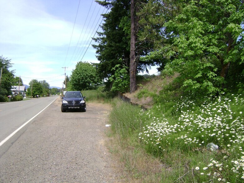 More Photos Of 560 Stearns Ln, Oakland Land For Sale