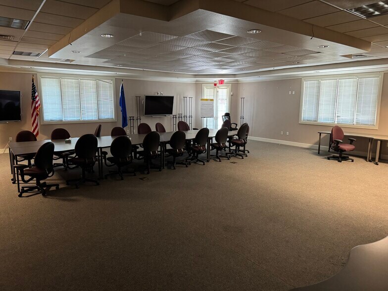 More Photos Of 3511 E Harmon Ave, Las Vegas Medical For Sale