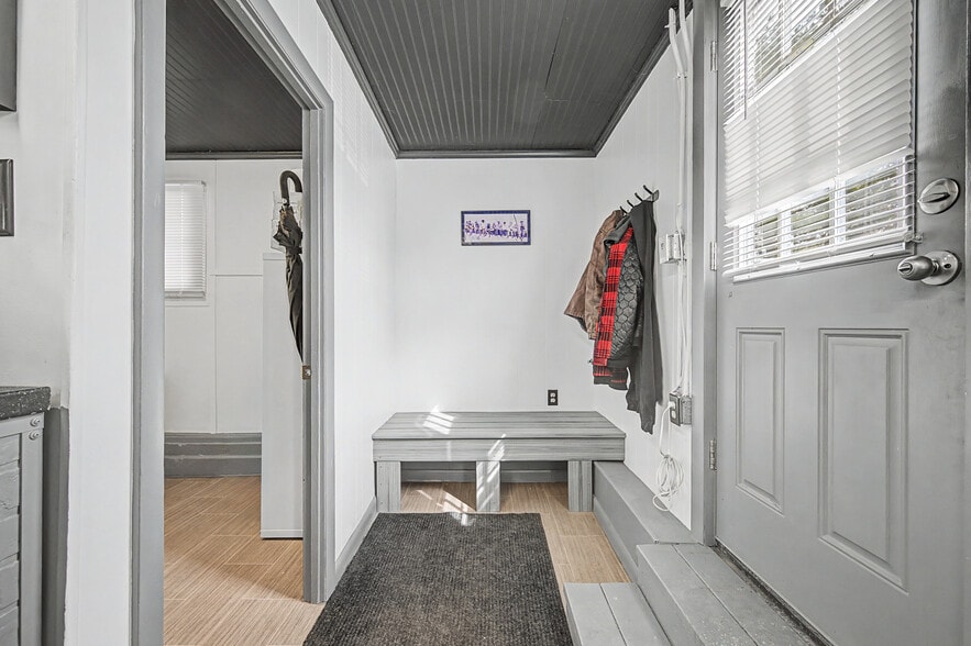 More Photos Of 298 Village St, Medway Warehouse For Sale