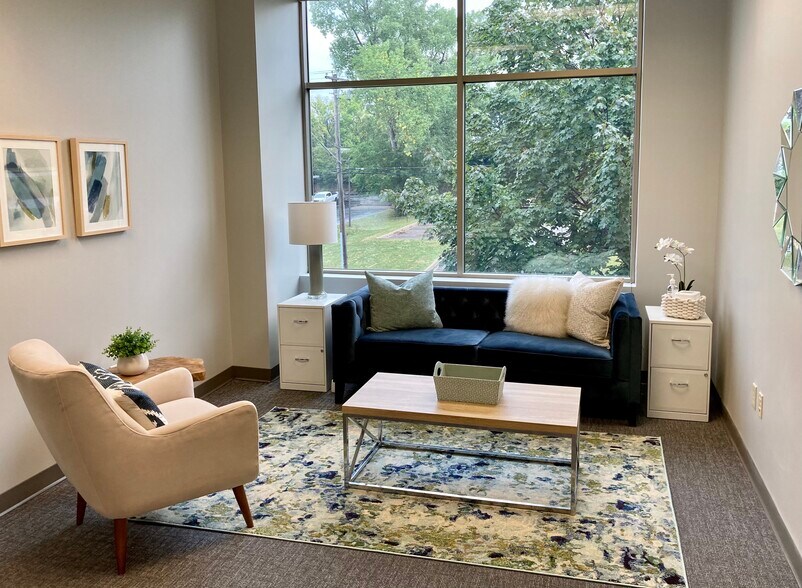 More Photos Of 4800 Olson Memorial Hwy, Golden Valley Office For Lease