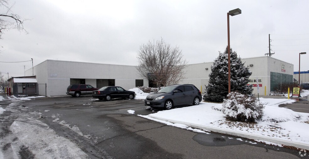 Primary Photo Of 2125 S Valentia St, Denver Self Storage For Lease