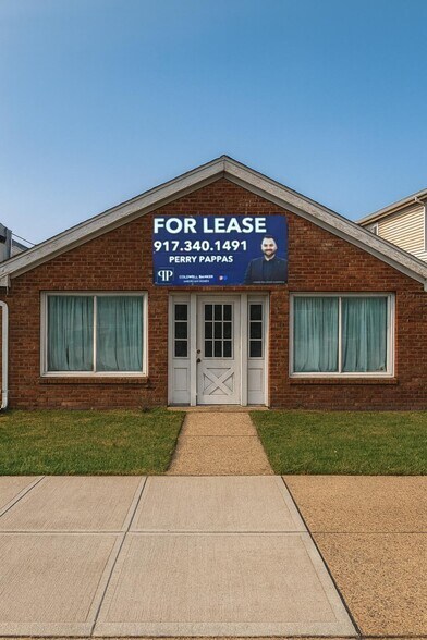 Primary Photo Of 3579 Merrick Rd, Seaford Office For Lease