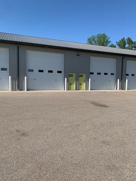 More Photos Of 4389 N Long Rd, Columbus Coworking Space