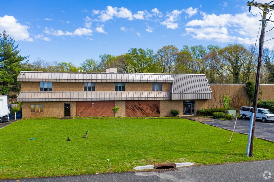 More Photos Of 1300 Old Kings hwy, Maple Shade Township Warehouse For Lease