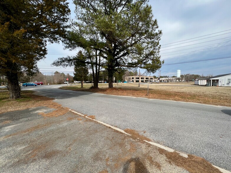 More Photos Of 21445 Sanners Ln, Lexington Park Office Residential For Sale
