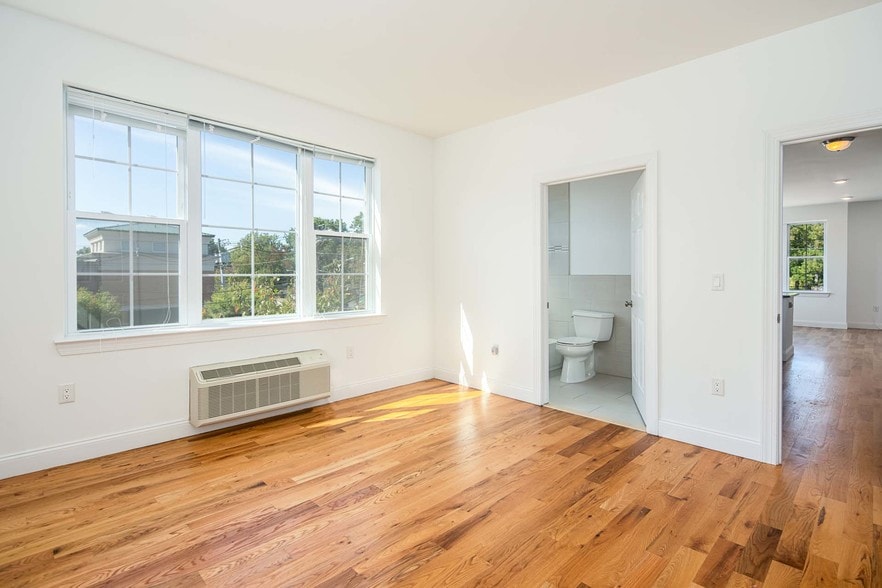 More Photos Of 1609-1611 Springfield Ave, Maplewood Apartments For Lease