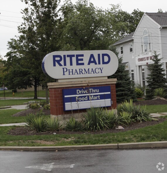 More Photos Of 1121 Bower Hill Rd, Pittsburgh Drugstore For Sale