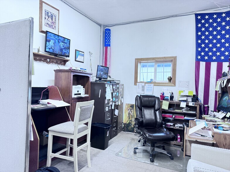 More Photos Of 213 S Rail St W, Shoshone Storefront For Sale