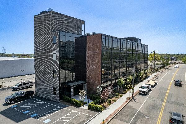 More Photos Of 95 E Howard St, Quincy Loft Creative Space For Lease