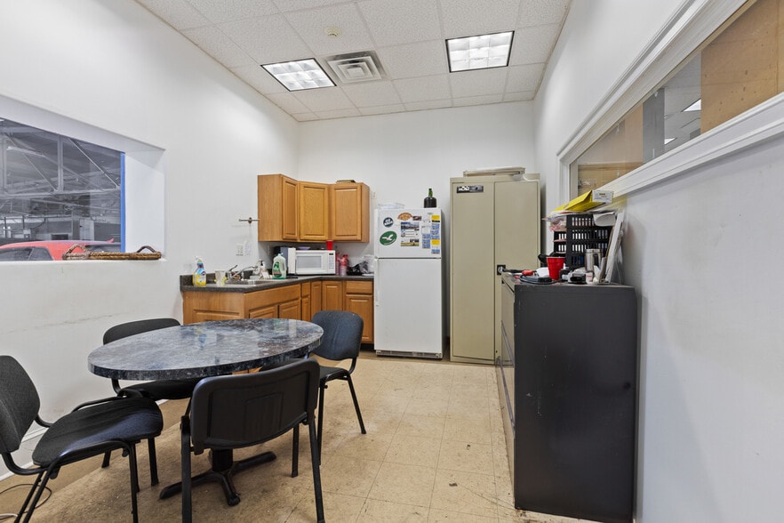 More Photos Of 601 Concord Ave, Chester Industrial For Sale