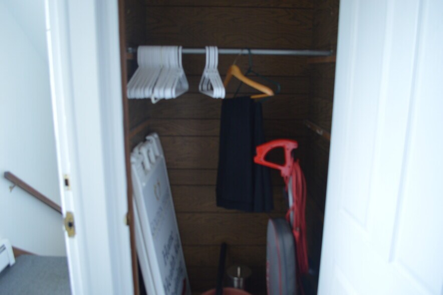 More Photos Of 6-14 Elm St, Oakland Storefront Retail Office For Lease