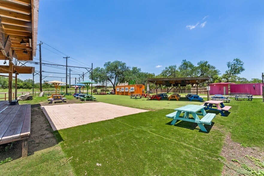 More Photos Of 13514 S US Highway 181, San Antonio Land For Sale