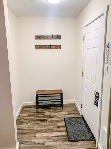 More Photos Of 87275 County Hwy 9-28, Christmas Valley Hotel For Sale