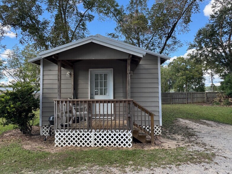 More Photos Of 318 AL-59 Hwy, Summerdale Hotel For Sale