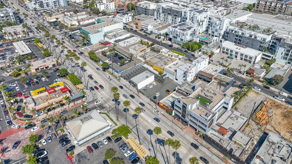 More Photos Of 13452 Washington Blvd, Marina del Rey Freestanding For Lease