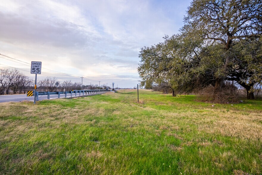 More Photos Of 0 123 Bypass, Seguin Land For Sale
