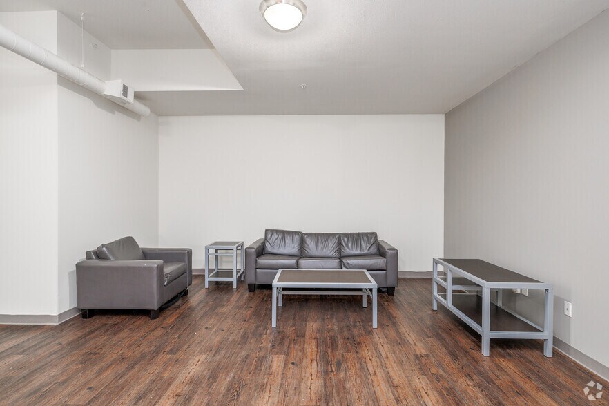 More Photos Of 7-9 Court St, Binghamton Apartments For Lease