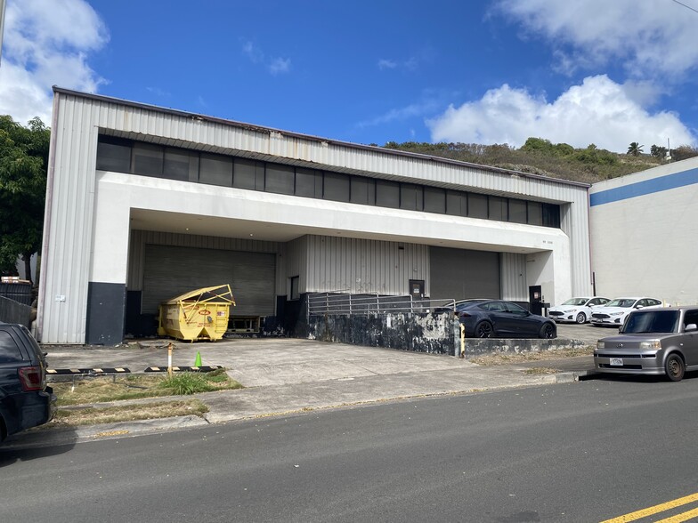 Primary Photo Of 99-1056 Iwaena St, Aiea Warehouse For Lease