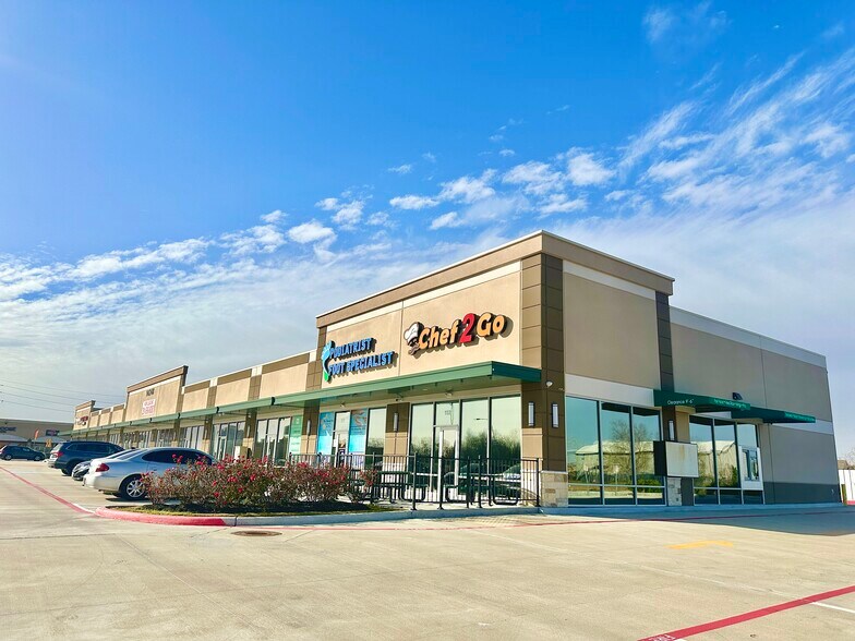 More Photos Of 14248 Bellaire Blvd, Houston General Retail For Lease
