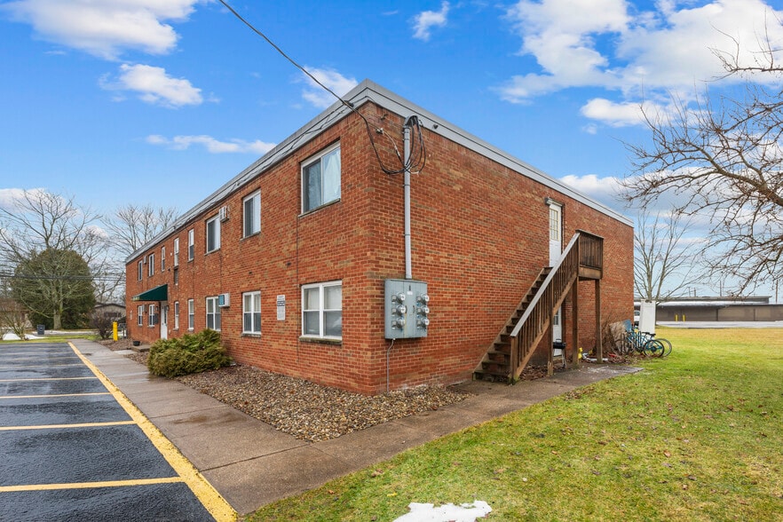 More Photos Of 540 W College St, Oberlin Apartments For Sale