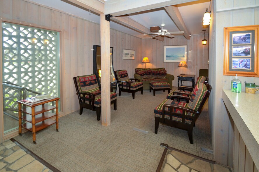 More Photos Of 1711 13th St W, Billings Healthcare For Lease