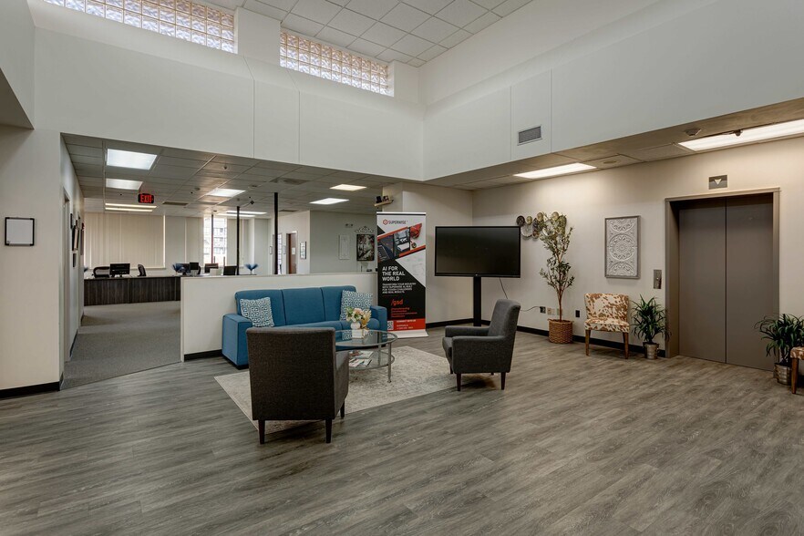 More Photos Of 801 2nd Ave N, Nashville Office For Sale