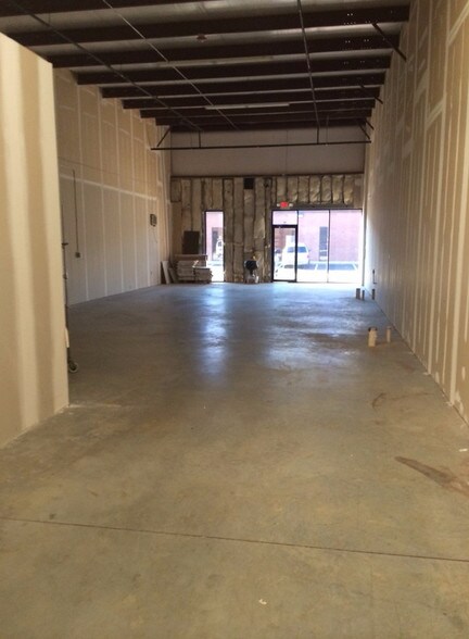 More Photos Of 60 Chamisa Rd, Covington Unknown For Lease