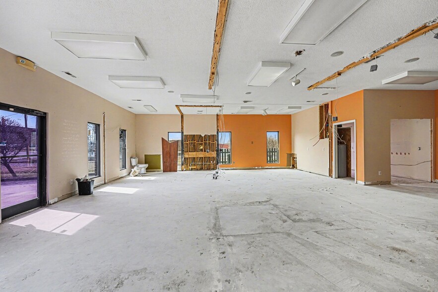 More Photos Of 208 W Salisbury St, Asheboro Medical For Lease