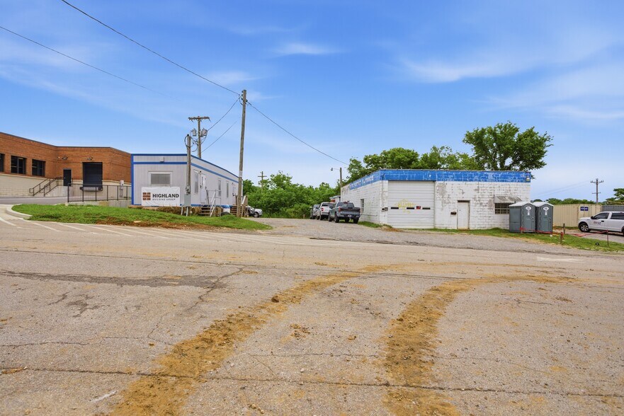 More Photos Of 209 E 6th Street, Columbia Land For Sale