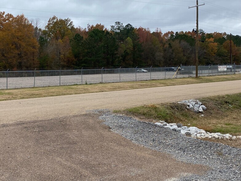 More Photos Of 263 Walker Circle, Richland Land For Lease