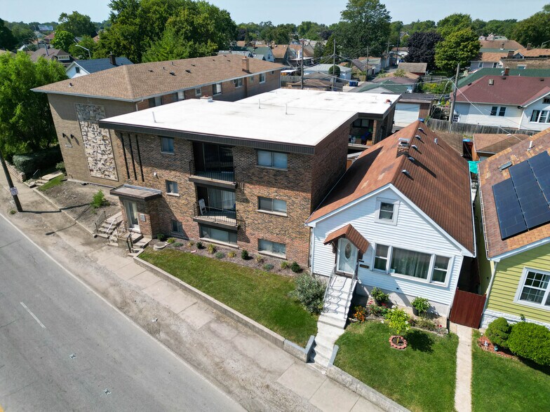 More Photos Of 12510 Vincennes Rd, Blue Island Apartments For Sale